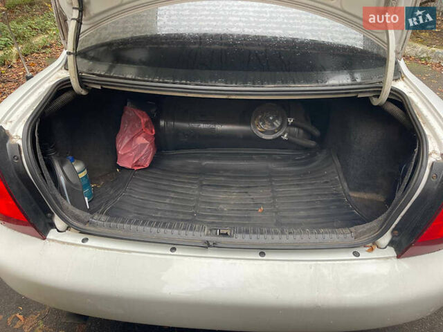 Белый Дэу Нубира, объемом двигателя 1.6 л и пробегом 271 тыс. км за 2300 $, фото 1 на Automoto.ua