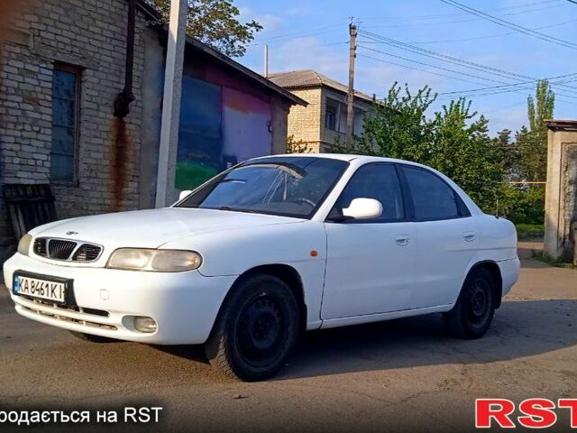 Белый Дэу Нубира, объемом двигателя 1.6 л и пробегом 365 тыс. км за 1800 $, фото 6 на Automoto.ua
