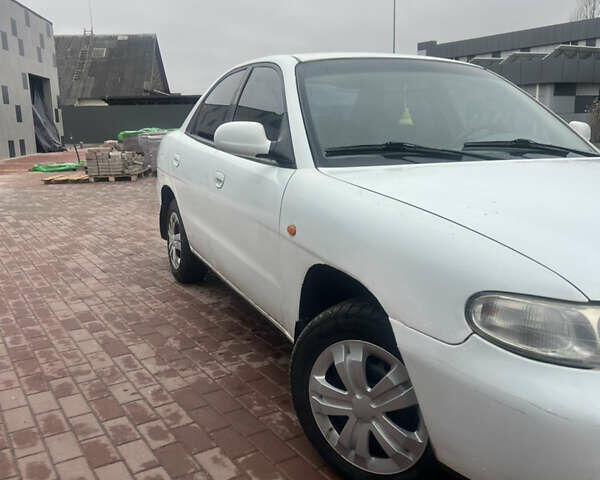 Белый Дэу Нубира, объемом двигателя 0 л и пробегом 1 тыс. км за 1600 $, фото 1 на Automoto.ua