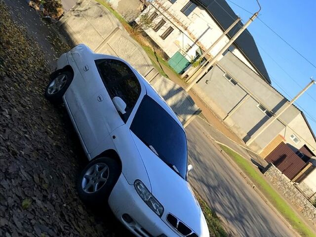 Белый Дэу Нубира, объемом двигателя 1.6 л и пробегом 0 тыс. км за 1000 $, фото 1 на Automoto.ua