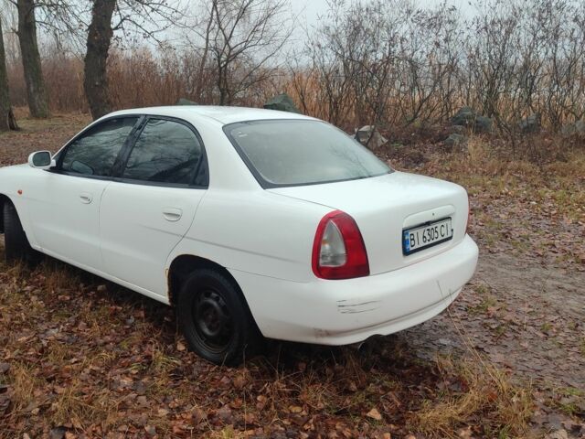 Белый Дэу Нубира, объемом двигателя 1.6 л и пробегом 200 тыс. км за 2147 $, фото 6 на Automoto.ua