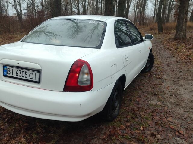 Белый Дэу Нубира, объемом двигателя 1.6 л и пробегом 200 тыс. км за 2147 $, фото 3 на Automoto.ua