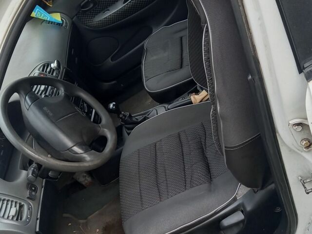 Дэу Нубира 1997 в Одессе на Automoto.ua Белый Дэу Нубира, объемом двигателя 2 л и пробегом 36 тыс. км за 1600 $, фото 2 на Automoto.ua