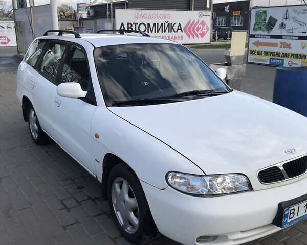 Білий Деу Нубіра, об'ємом двигуна 1.6 л та пробігом 206 тис. км за 2200 $, фото 2 на Automoto.ua
