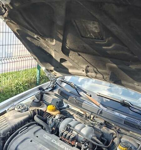 Білий Деу Нубіра, об'ємом двигуна 1.6 л та пробігом 206 тис. км за 2200 $, фото 18 на Automoto.ua