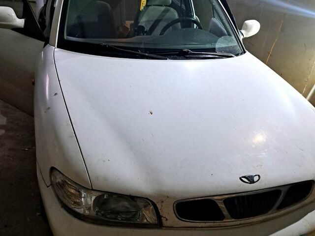 Белый Дэу Нубира, объемом двигателя 2 л и пробегом 268 тыс. км за 2500 $, фото 4 на Automoto.ua