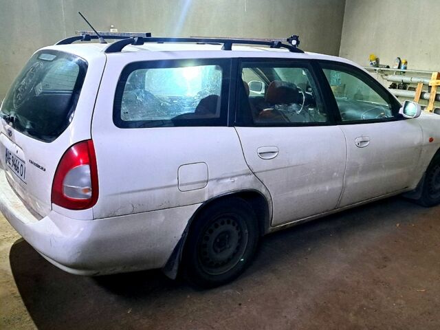 Белый Дэу Нубира, объемом двигателя 2 л и пробегом 268 тыс. км за 2500 $, фото 2 на Automoto.ua