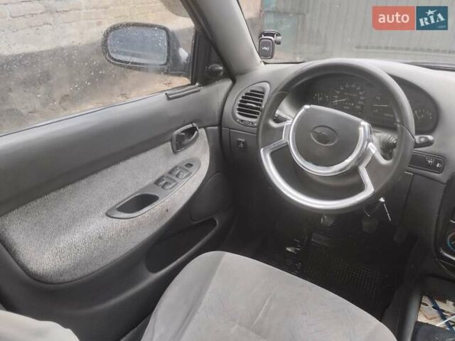 Черный Дэу Нубира, объемом двигателя 0 л и пробегом 310 тыс. км за 2000 $, фото 6 на Automoto.ua