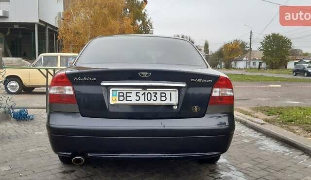 Черный Дэу Нубира, объемом двигателя 0 л и пробегом 200 тыс. км за 3000 $, фото 2 на Automoto.ua