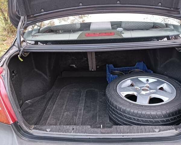 Чорний Деу Нубіра, об'ємом двигуна 1.8 л та пробігом 302 тис. км за 2700 $, фото 6 на Automoto.ua