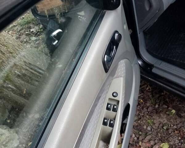 Черный Дэу Нубира, объемом двигателя 1.8 л и пробегом 210 тыс. км за 2700 $, фото 7 на Automoto.ua