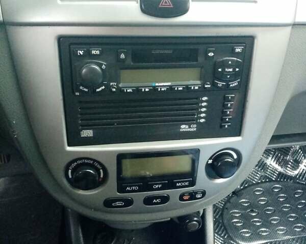 Черный Дэу Нубира, объемом двигателя 1.8 л и пробегом 210 тыс. км за 2700 $, фото 5 на Automoto.ua
