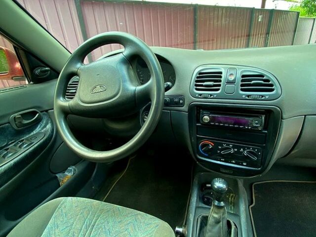 Красный Дэу Нубира, объемом двигателя 1.6 л и пробегом 0 тыс. км за 3000 $, фото 2 на Automoto.ua