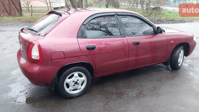 Червоний Деу Нубіра, об'ємом двигуна 1.6 л та пробігом 201 тис. км за 1650 $, фото 2 на Automoto.ua