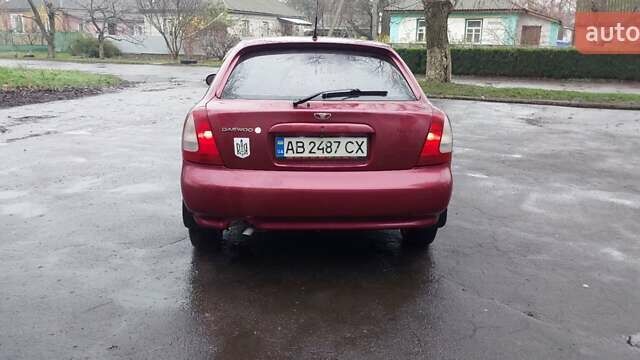 Червоний Деу Нубіра, об'ємом двигуна 1.6 л та пробігом 201 тис. км за 1650 $, фото 3 на Automoto.ua