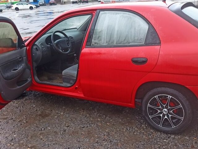 Деу Нубіра 1998 у Люботине на Automoto.ua Червоний Деу Нубіра, об'ємом двигуна 1.6 л та пробігом 225 тис. км за 1800 $, фото 5 на Automoto.ua