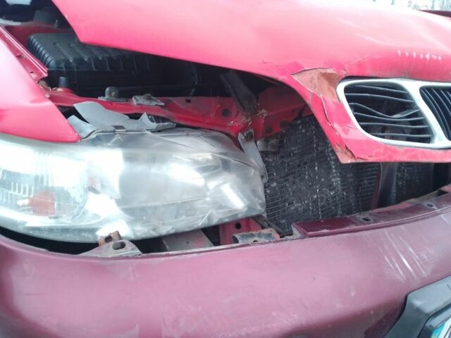 Червоний Деу Нубіра, об'ємом двигуна 1.6 л та пробігом 2 тис. км за 952 $, фото 2 на Automoto.ua