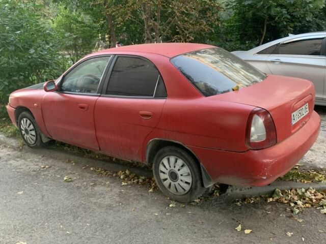 Дэу Нубира 1998 в Софіївська Борщагівка на Automoto.ua Красный Дэу Нубира, объемом двигателя 1.6 л и пробегом 265 тыс. км за 950 $, фото 1 на Automoto.ua