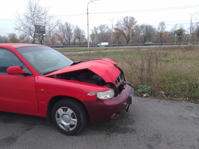 Червоний Деу Нубіра, об'ємом двигуна 1.6 л та пробігом 2 тис. км за 952 $, фото 1 на Automoto.ua