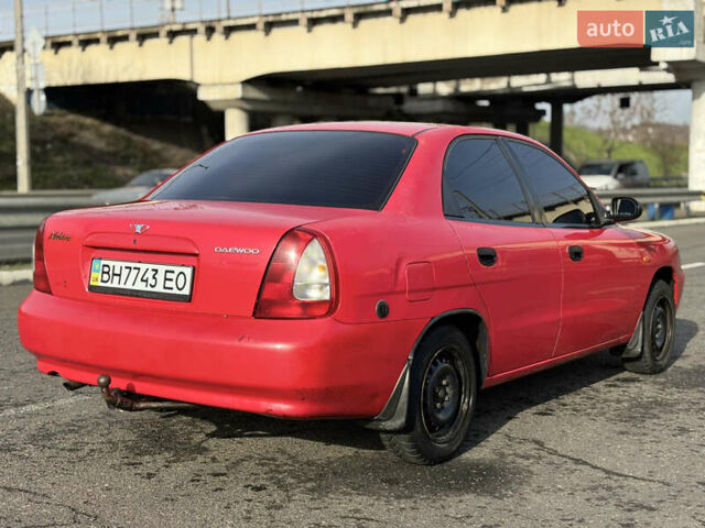 Червоний Деу Нубіра, об'ємом двигуна 1.6 л та пробігом 180 тис. км за 1750 $, фото 4 на Automoto.ua
