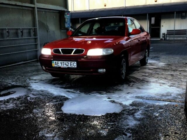 Червоний Деу Нубіра, об'ємом двигуна 1.6 л та пробігом 2 тис. км за 952 $, фото 3 на Automoto.ua