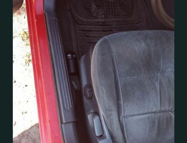 Червоний Деу Нубіра, об'ємом двигуна 1.6 л та пробігом 2 тис. км за 1500 $, фото 5 на Automoto.ua