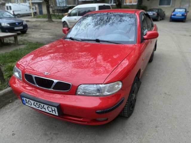 Красный Дэу Нубира, объемом двигателя 1.6 л и пробегом 172 тыс. км за 2450 $, фото 5 на Automoto.ua