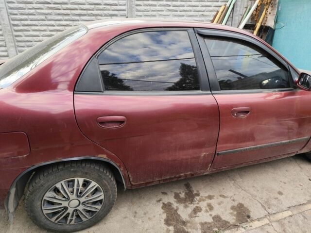 Червоний Деу Нубіра, об'ємом двигуна 0 л та пробігом 290 тис. км за 1600 $, фото 4 на Automoto.ua