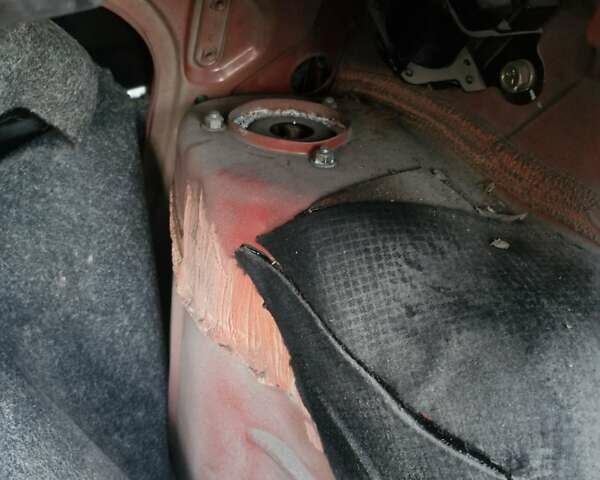 Червоний Деу Нубіра, об'ємом двигуна 1.6 л та пробігом 224 тис. км за 2850 $, фото 8 на Automoto.ua
