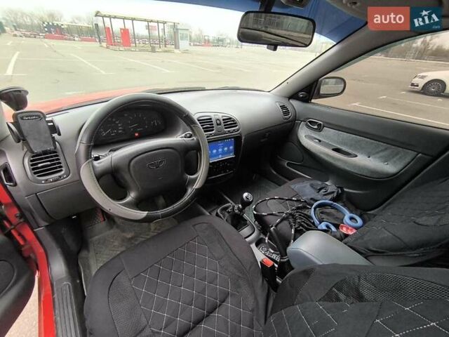 Червоний Деу Нубіра, об'ємом двигуна 1.6 л та пробігом 136 тис. км за 3000 $, фото 7 на Automoto.ua