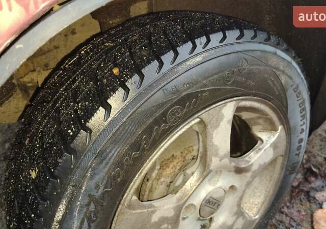 Червоний Деу Нубіра, об'ємом двигуна 1.6 л та пробігом 300 тис. км за 1200 $, фото 5 на Automoto.ua