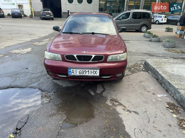 Деу Нубіра 1998 у Києві на Automoto.ua Червоний Деу Нубіра, об'ємом двигуна 1.6 л та пробігом 100 тис. км за 1500 $, фото 1 на Automoto.ua