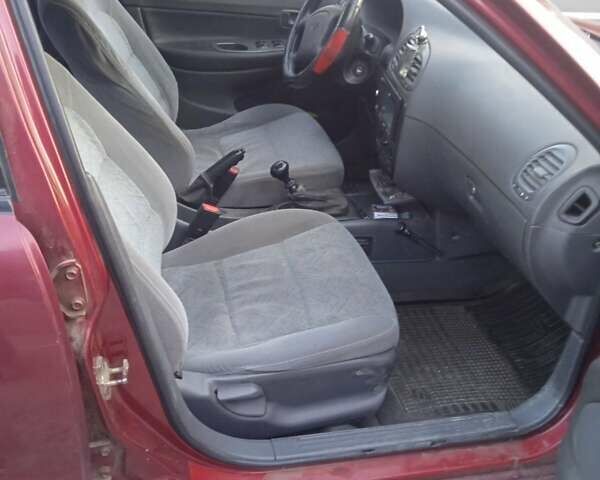 Дэу Нубира 1998 в Харькове на Automoto.ua Красный Дэу Нубира, объемом двигателя 1.6 л и пробегом 350 тыс. км за 2500 $, фото 2 на Automoto.ua