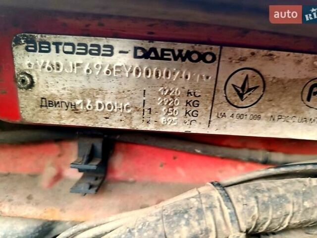 Красный Дэу Нубира, объемом двигателя 1.6 л и пробегом 183 тыс. км за 2500 $, фото 6 на Automoto.ua