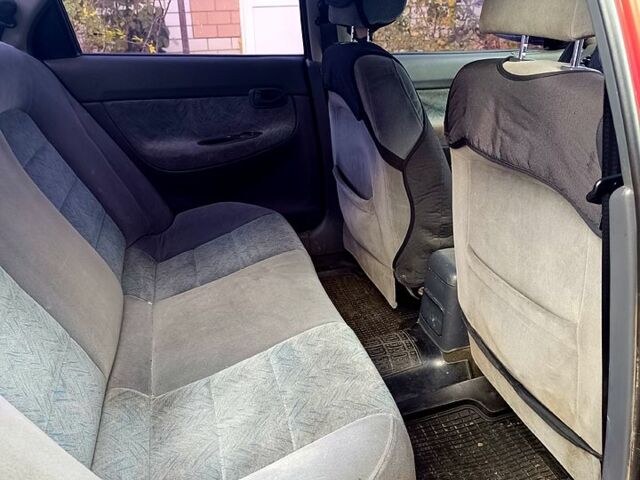 Красный Дэу Нубира, объемом двигателя 1.6 л и пробегом 183 тыс. км за 2500 $, фото 9 на Automoto.ua