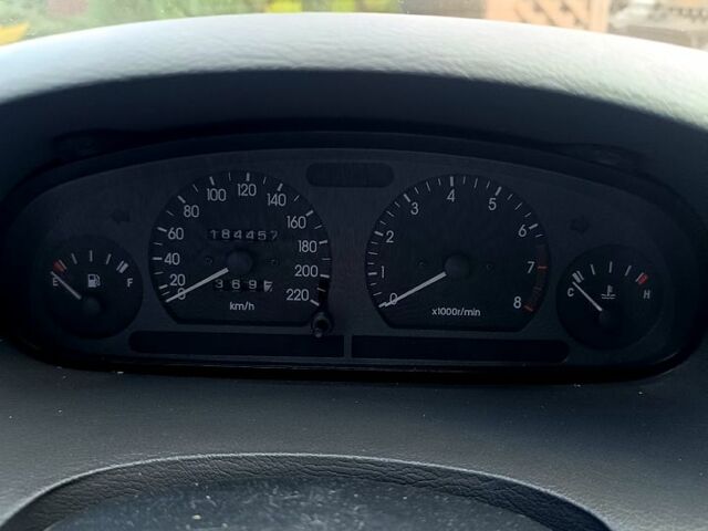 Красный Дэу Нубира, объемом двигателя 1.6 л и пробегом 183 тыс. км за 2500 $, фото 6 на Automoto.ua