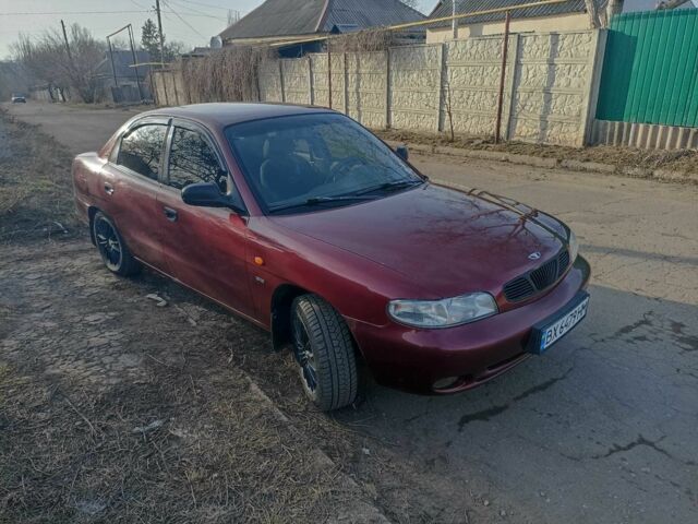 Дэу Нубира 2000 в Краматорске на Automoto.ua Красный Дэу Нубира, объемом двигателя 1.6 л и пробегом 380 тыс. км за 2700 $, фото 1 на Automoto.ua