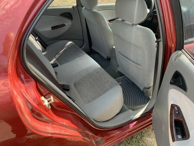 Червоний Деу Нубіра, об'ємом двигуна 2 л та пробігом 314 тис. км за 3000 $, фото 4 на Automoto.ua