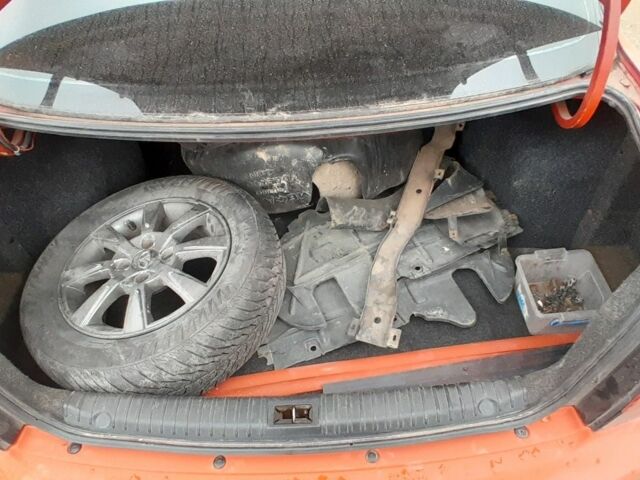 Червоний Деу Нубіра, об'ємом двигуна 2 л та пробігом 321 тис. км за 1600 $, фото 7 на Automoto.ua