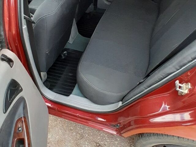 Червоний Деу Нубіра, об'ємом двигуна 2 л та пробігом 321 тис. км за 1600 $, фото 5 на Automoto.ua