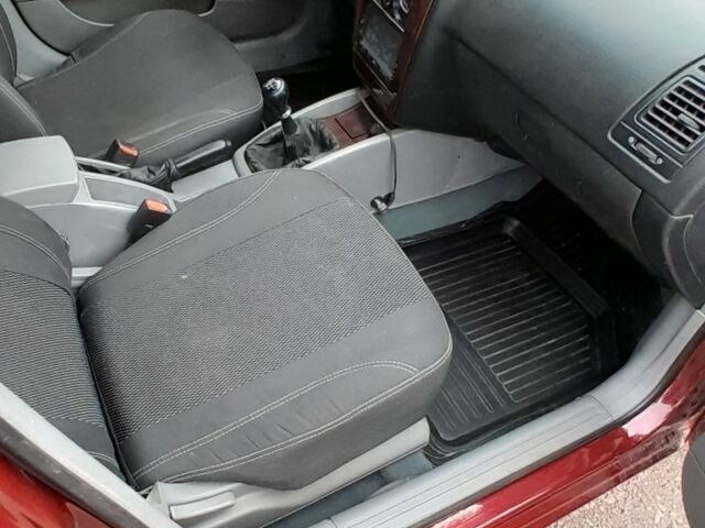 Червоний Деу Нубіра, об'ємом двигуна 2 л та пробігом 321 тис. км за 1600 $, фото 15 на Automoto.ua