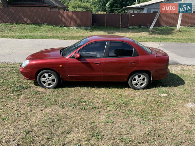 Красный Дэу Нубира, объемом двигателя 2 л и пробегом 314 тыс. км за 3000 $, фото 1 на Automoto.ua