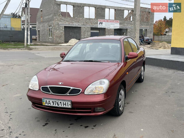 Красный Дэу Нубира, объемом двигателя 2 л и пробегом 150 тыс. км за 2450 $, фото 10 на Automoto.ua