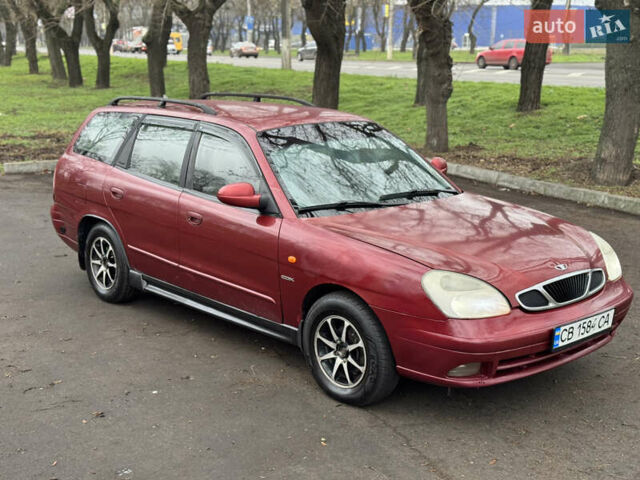 Красный Дэу Нубира, объемом двигателя 2 л и пробегом 299 тыс. км за 1299 $, фото 1 на Automoto.ua