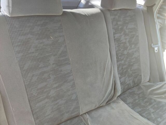 Красный Дэу Нубира, объемом двигателя 1.6 л и пробегом 110 тыс. км за 2900 $, фото 6 на Automoto.ua