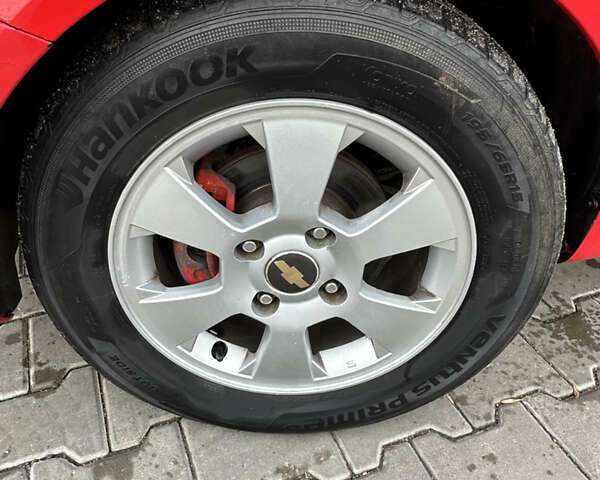 Червоний Деу Нубіра, об'ємом двигуна 1.8 л та пробігом 238 тис. км за 3600 $, фото 10 на Automoto.ua