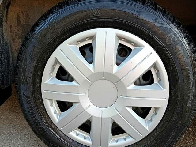 Деу Нубіра 1998 у Белгород-Днестровском на Automoto.ua Деу Нубіра, об'ємом двигуна 1.6 л та пробігом 0 тис. км за 1300 $, фото 5 на Automoto.ua