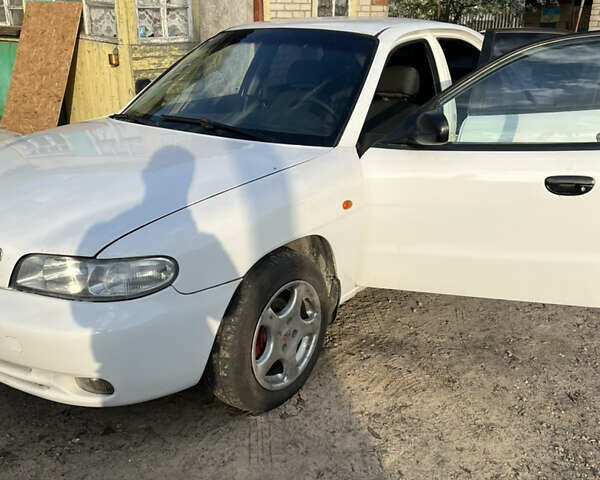 Дэу Нубира, объемом двигателя 1.6 л и пробегом 408 тыс. км за 2400 $, фото 8 на Automoto.ua
