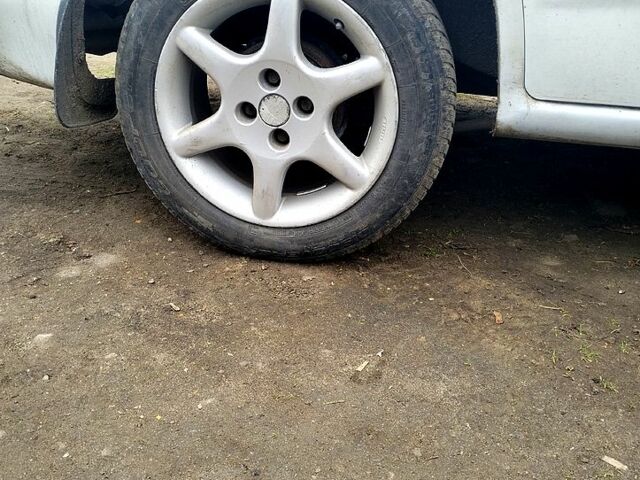 Дэу Нубира, объемом двигателя 1.6 л и пробегом 275 тыс. км за 1100 $, фото 4 на Automoto.ua