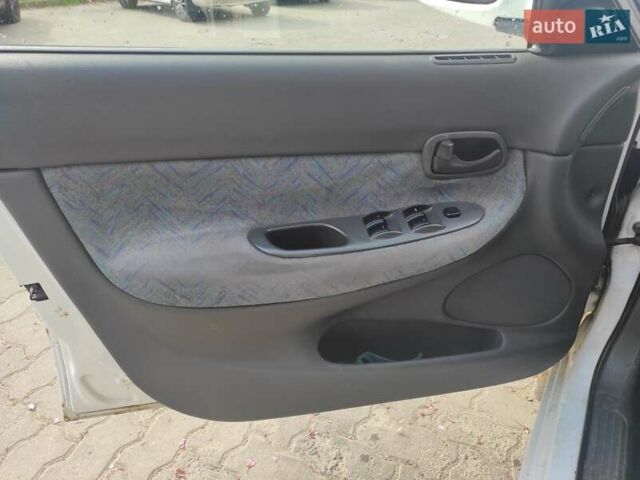 Дэу Нубира, объемом двигателя 0 л и пробегом 360 тыс. км за 1999 $, фото 11 на Automoto.ua